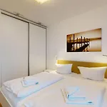 Duenenresort In Binz, Strandnahe Und Moderne Mit Balkon Und Mit Meerblick, アパート ビンツ