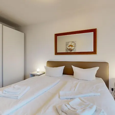 Apartment Duenenresort In Binz, Strandnahe Und Moderne Fewos Mit Balkon, Teilweise Mit Meerblick, Binz