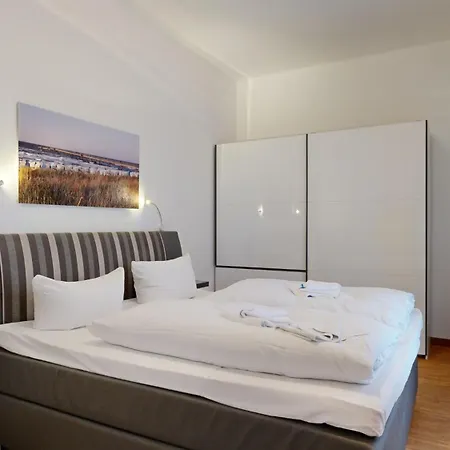 Duenenresort In Binz, Strandnahe Und Moderne Fewos Mit Balkon, Teilweise Mit Meerblick, * Binz