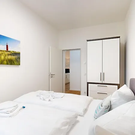 Apartment Duenenresort In Binz, Strandnahe Und Moderne Fewos Mit Balkon, Teilweise Mit Meerblick, Binz