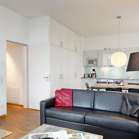 Apartment DünenResort in Binz, strandnahe und moderne FeWo mit Balkon und mit Meerblick, Binz