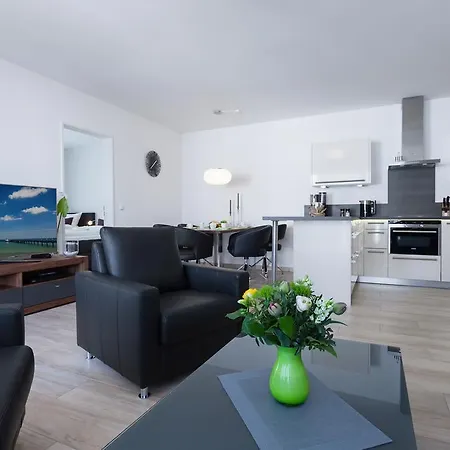 DünenResort in Binz, strandnahe und moderne FeWo mit Balkon und mit Meerblick, Apartment