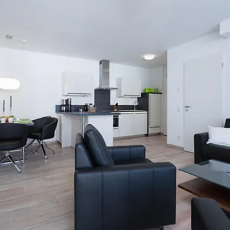 Duenenresort In Binz, Strandnahe Und Moderne Fewo Mit Balkon Und Mit Meerblick, Apartamento